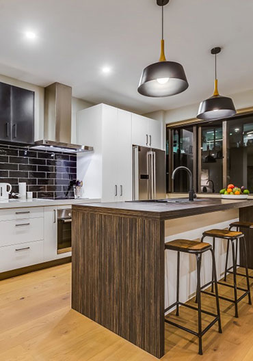 გრაფენსტოუნი მაღალი სტანდარტების რესტავრაცია ახალ ზენდალიაში