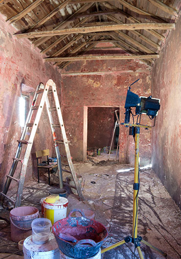 Graphenstone for cinema and television stages